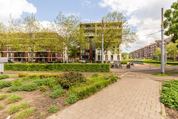 Medium property photo - Willem Baerdesenstraat 18, 1067 XX Amsterdam
